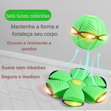 Bola Mágica e Disco Voador, com luzes